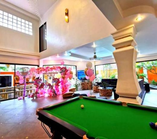 GOLDLAND Luxury Pool Villa Pattaya Walking Street 8 Bedrooms