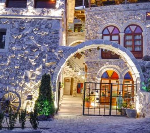 Narı Aşk Cave Hotel