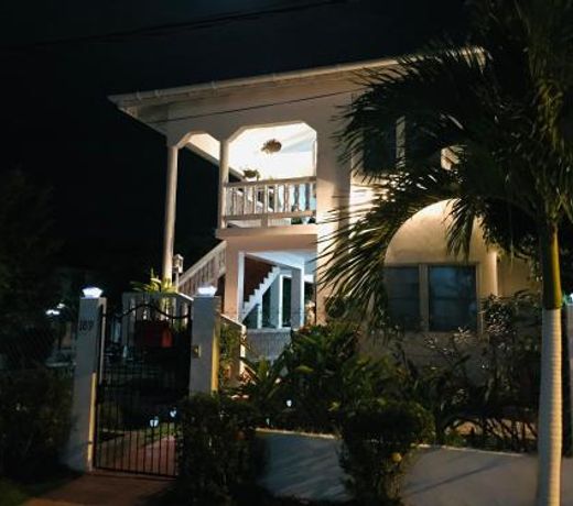 HCeas Villas Compound
