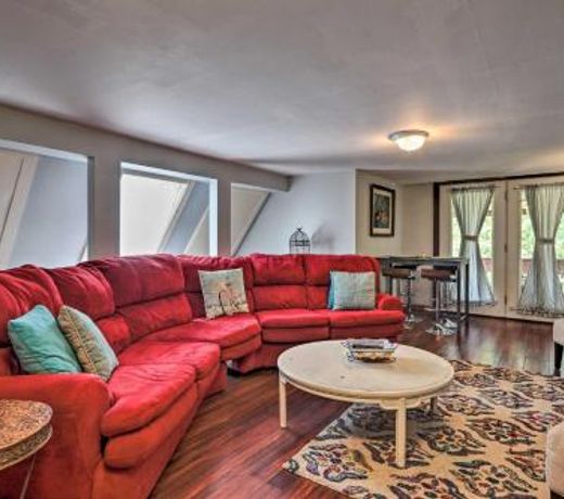 Riverfront Townsend Apt - 18 Miles to Pigeon Forge