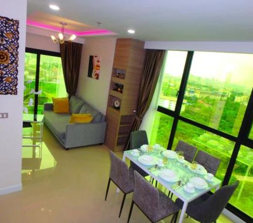 Luxury class VIP, 5 minutes walk to the sea, Jomtien, up to 6 people