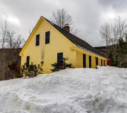 Mt. Ellen's Backyard Bungalow