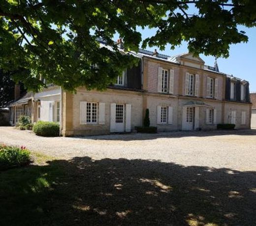 Chateau du cas rouge