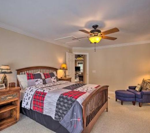 Beech Mountain Home with Sunset View by Skiing and Hiking