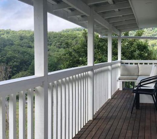 Currumbin Valley View Cottage