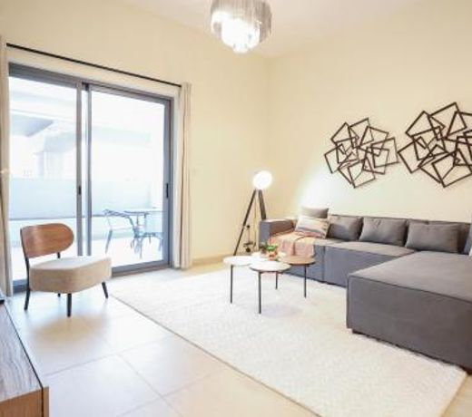 Elite LUX Holiday Homes - Spacious One Bedroom Apartment Direct Metro Access in Al Furjan Dubai