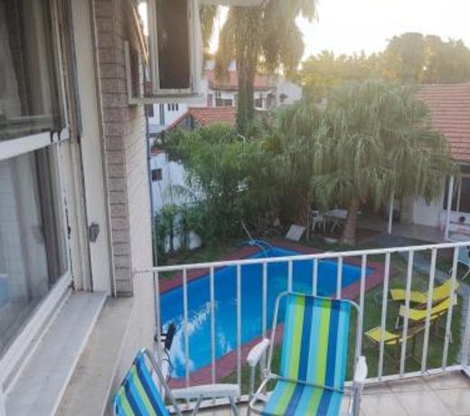 hostel olivos