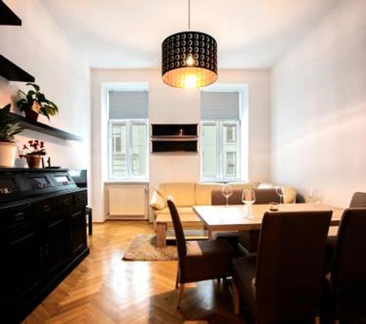 3-Bedroom Apartment in Central Vienna