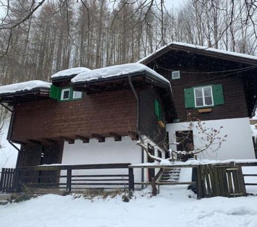 Kleines feines Chalet in Lend