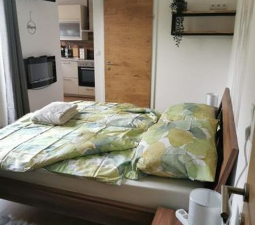 HomeW4 - Tiny Apartment