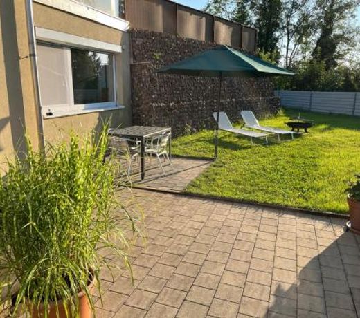 SchÃ¶ne Wohnung in ruhiger Lage mit Garten.