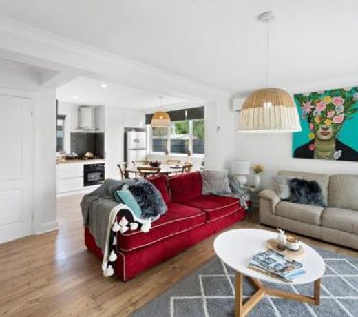 Centrally located in the heart of the King Valley