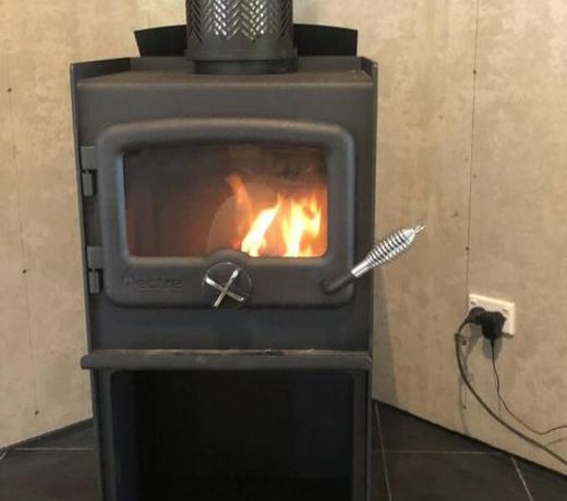 Glenlyon Dam Holiday Cottage & Farmstay