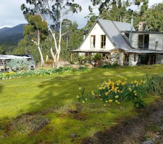 The Stone Cottage - Bruny Island