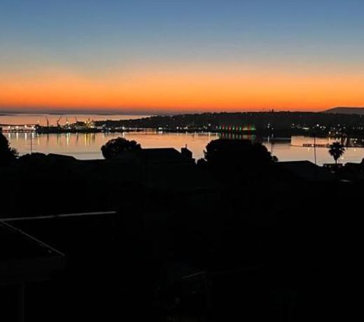 Celestial Heights - Stunning Views of City & Bay