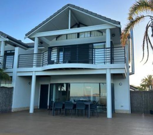 Kiana Beach House
