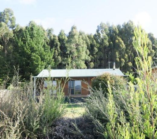 Bridgecroft Beach Shack blissful spa retreat for 6