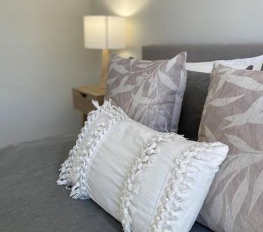 Bright 1 Bedroom Joondalup Stay