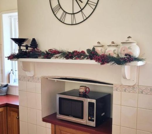 Charming 100 yr old cottage in the heart of Moonta