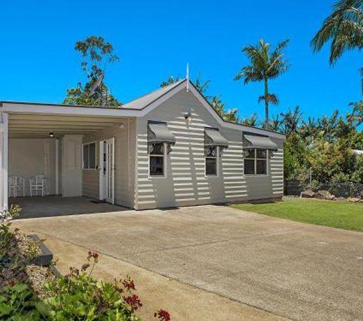 Sweet Cottage, sleeps 4 - stroll to Maleny