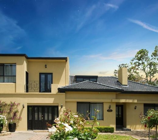 Chateau Yaldara House