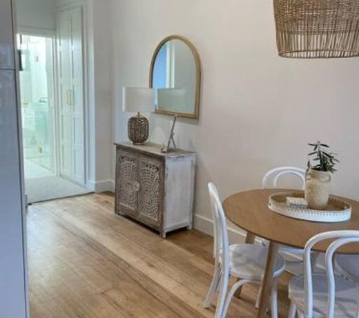 Quarterdeck Lakes Entrance 2br *Waterfront* Apartment