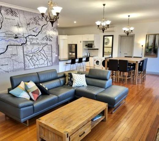 Westend House Healesville