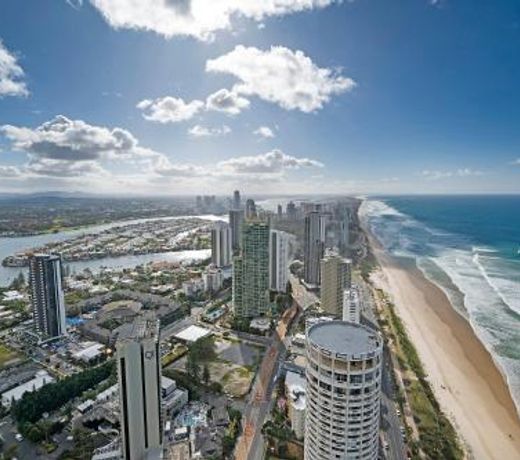 Sea view Beachfront apartment in surfers