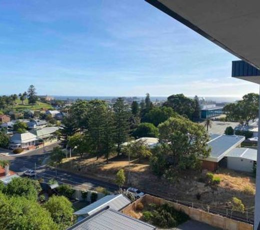 A Little Slice of Fremantle One Bedroom Character Apartment