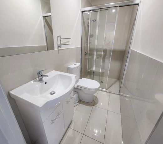 Exodus Dandenong Apartment Hotel