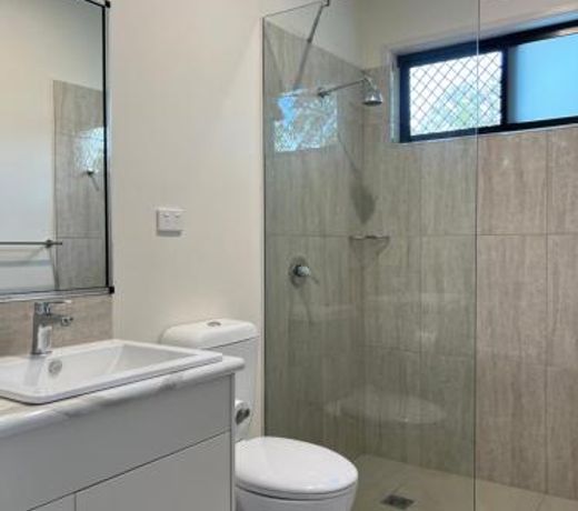 The Frangipani Suite - One bedroom apartment in Cooktown