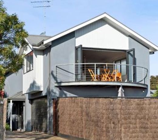 Dundundra Villa