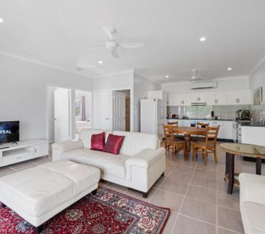 Cardwell Seascape Apartments