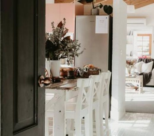 The Pine Tree Cottage - Charming cottage close to Canberra
