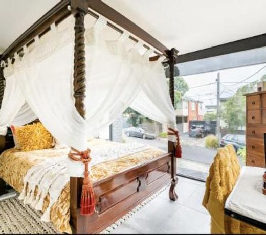 Bayside Boutique Retreat- Black Rock, Melbourne.
