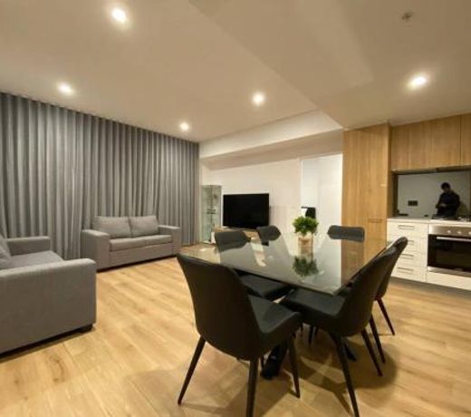Luxury Disney 3 BR Apt- Pool-Gym-Sauna-Steam Room