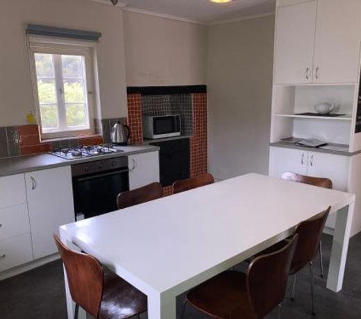 Mallee Lodge - Dhilba Guuranda-Innes National Park