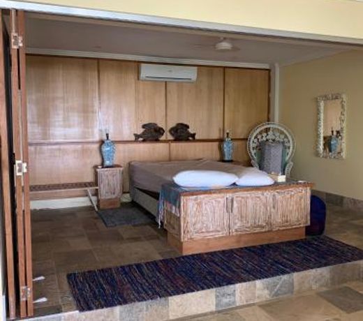 Beachfront Dolphin Cabin