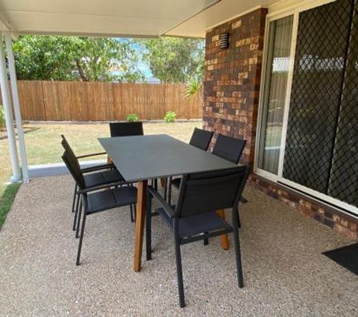 5 Bullando Street Warana QLD