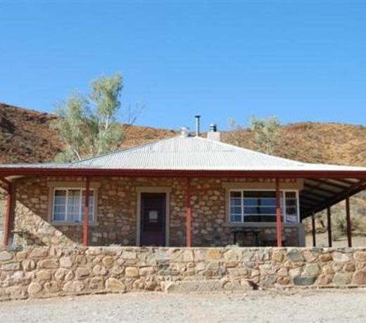 Grindells Hut - Vulkathunha-Gammon Ranges National Park