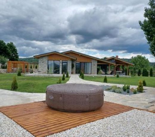 Megalith Resort