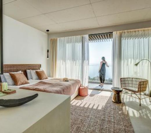 Umani Hotel - Free Beach - Free Parking