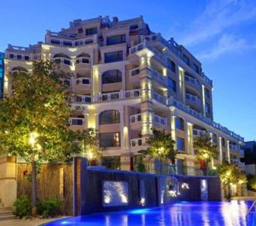 La Mer Luxury Apartments
