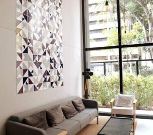 92 New studio next Paulista Av, fast wifi and balcony