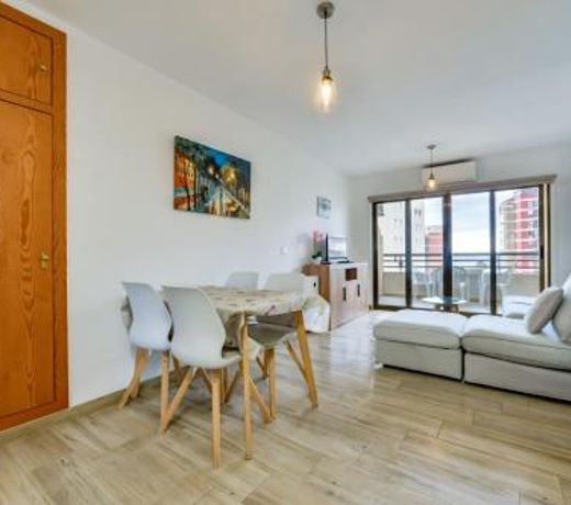 Apartamento "Casa Auri" con Piscina, Wi-fi y Parking Gratis