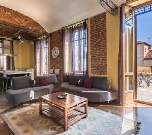 Roero Suite in the city center