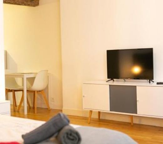 Sejour a Melun Appart'Hotel de l'Hypercentre