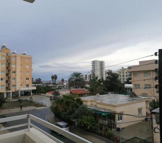 Family apartment in Mackezie