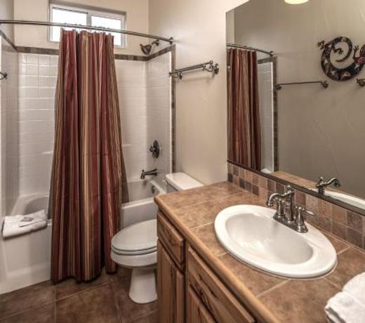 Casa Bien, 3 Bedrooms, Sleeps 6, Hot Tub, Ping Pong, Jetted Tub