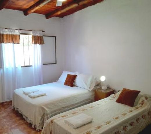 LA FACUNDA